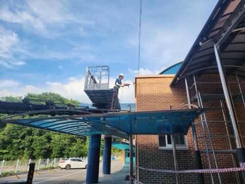 대진초외 3교(거성초,공현진초,거진고) 다목적실 벽돌보수보강공사