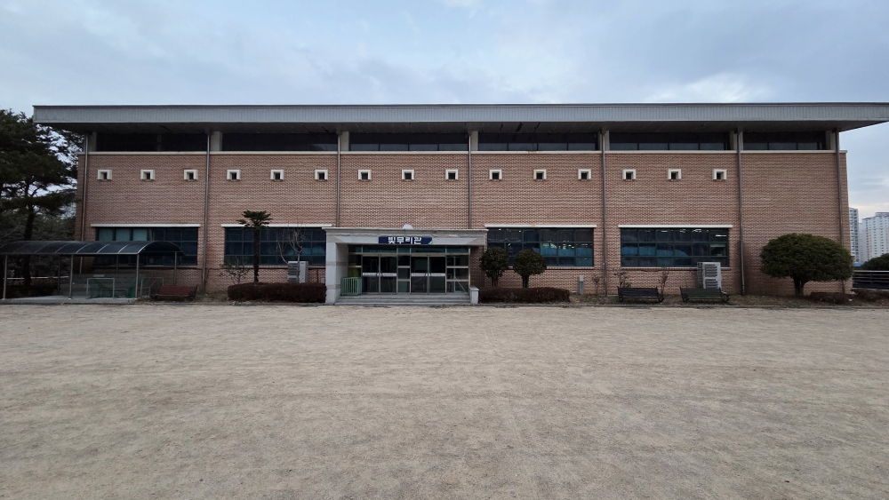 김해외국어고등학교 외부치장벽돌 보수보강공사